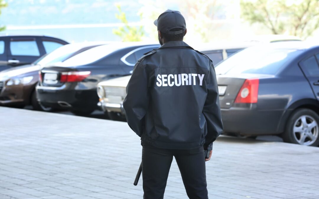 How Security Guards Keep Parking Lots Safe